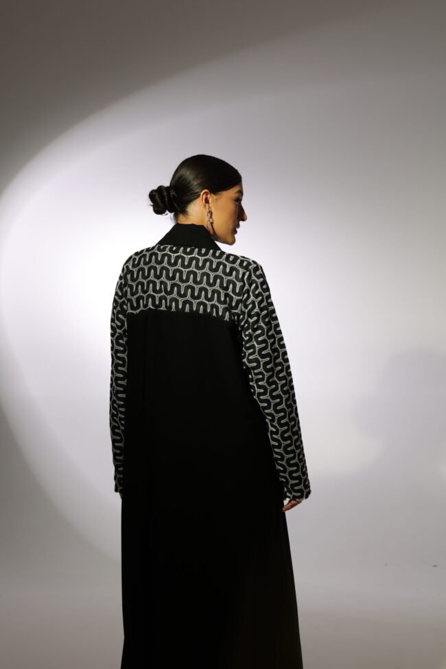 A1032 - Image 2