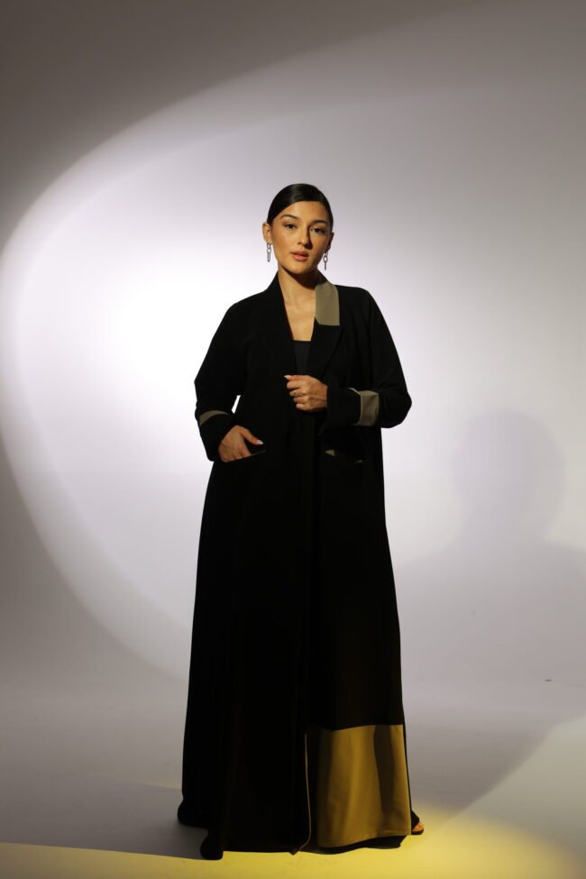 A1033 - Image 2